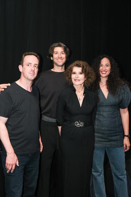 Fanny Ardant in Cassandre — photo 181