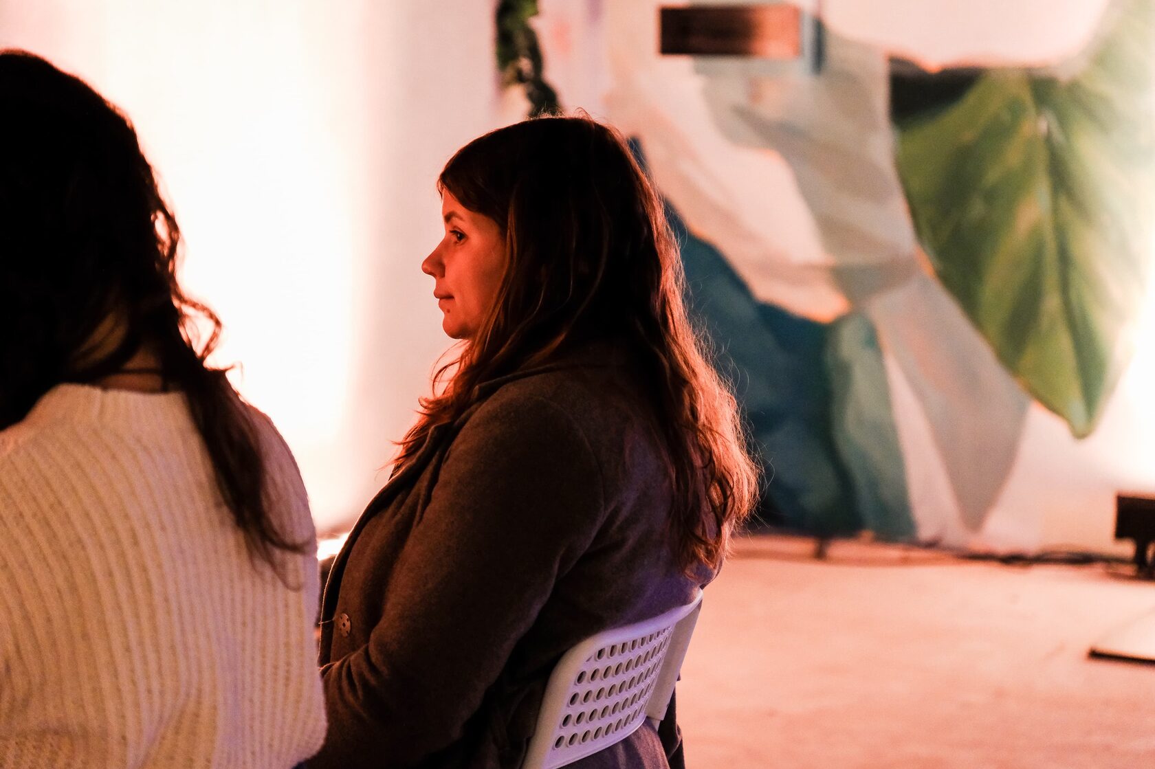 WHO ARE YOU? QUESTIONING — scene from the show